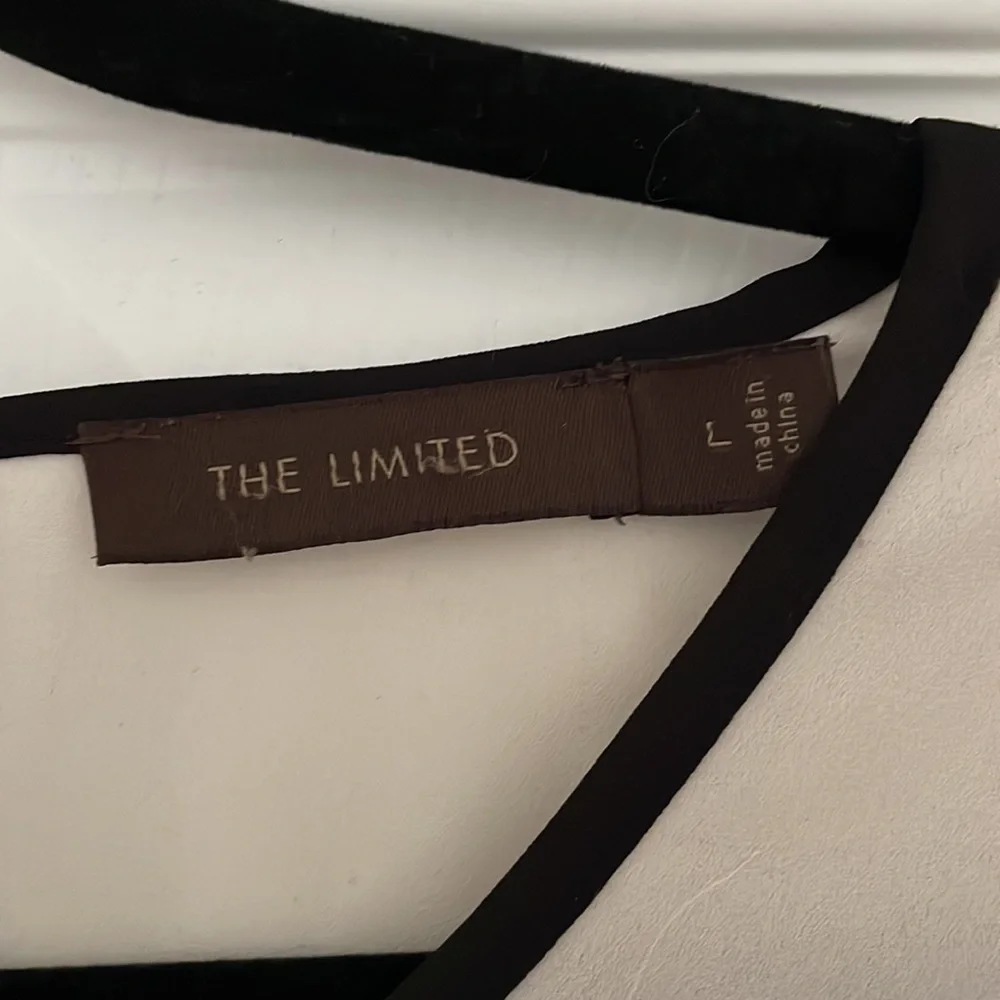 The Limited Off White and Navy Long Sleeve Blouse with Buttons Large - Picture 3 of 4